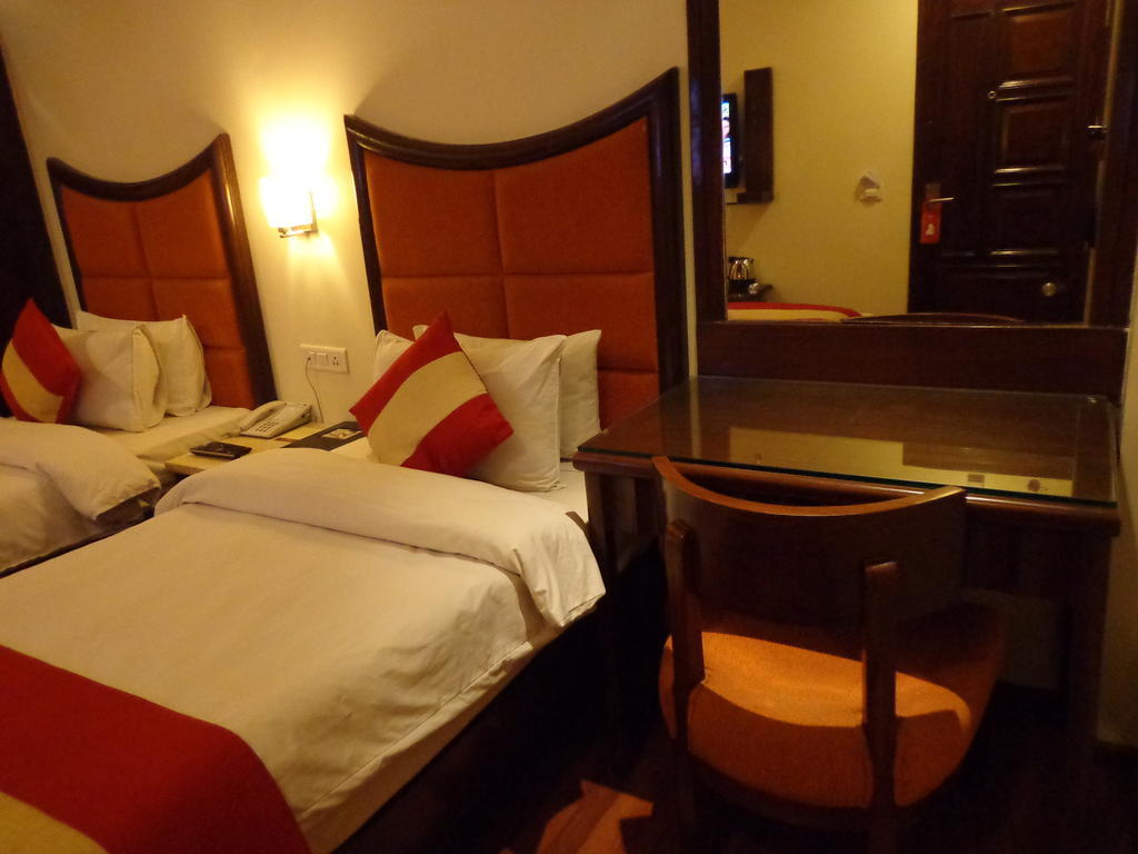 沃拉酒店 新德里 外观 照片